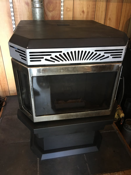 Sold - Savanah Tasman 40 Wood Pellet Stove 50k BTUs for up to 2,200 SqFt